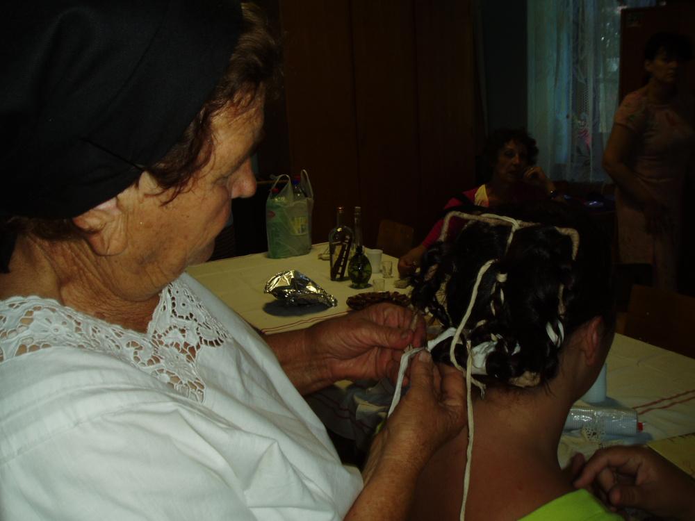 Izložba Zapovijedi pod lipom u Mikloušu