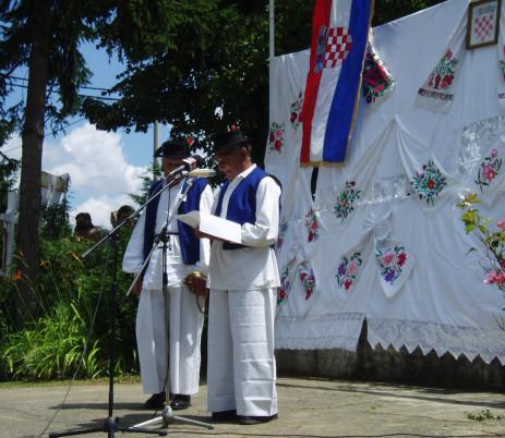 Izložba Zapovijedi pod lipom u Mikloušu